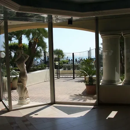 Lägenhet Sharon In Victoria